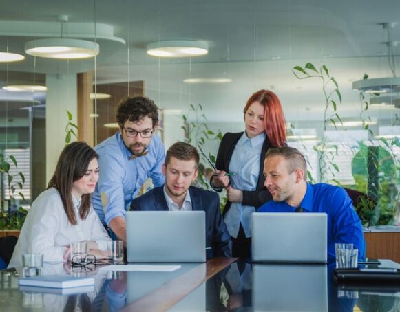 people-with-laptops-office